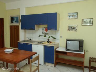 Apartments with parking space Premantura, Medulin - 2264