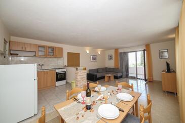 Ferienhaus am Meer Slatine, Ciovo - 22643