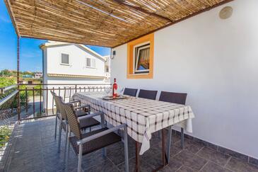 Apartments with parking space Pirovac, Šibenik - 22646