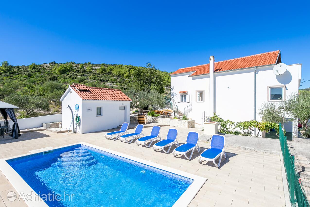 Haus mit Pool für Familien Pozorac, Trogir - 22648