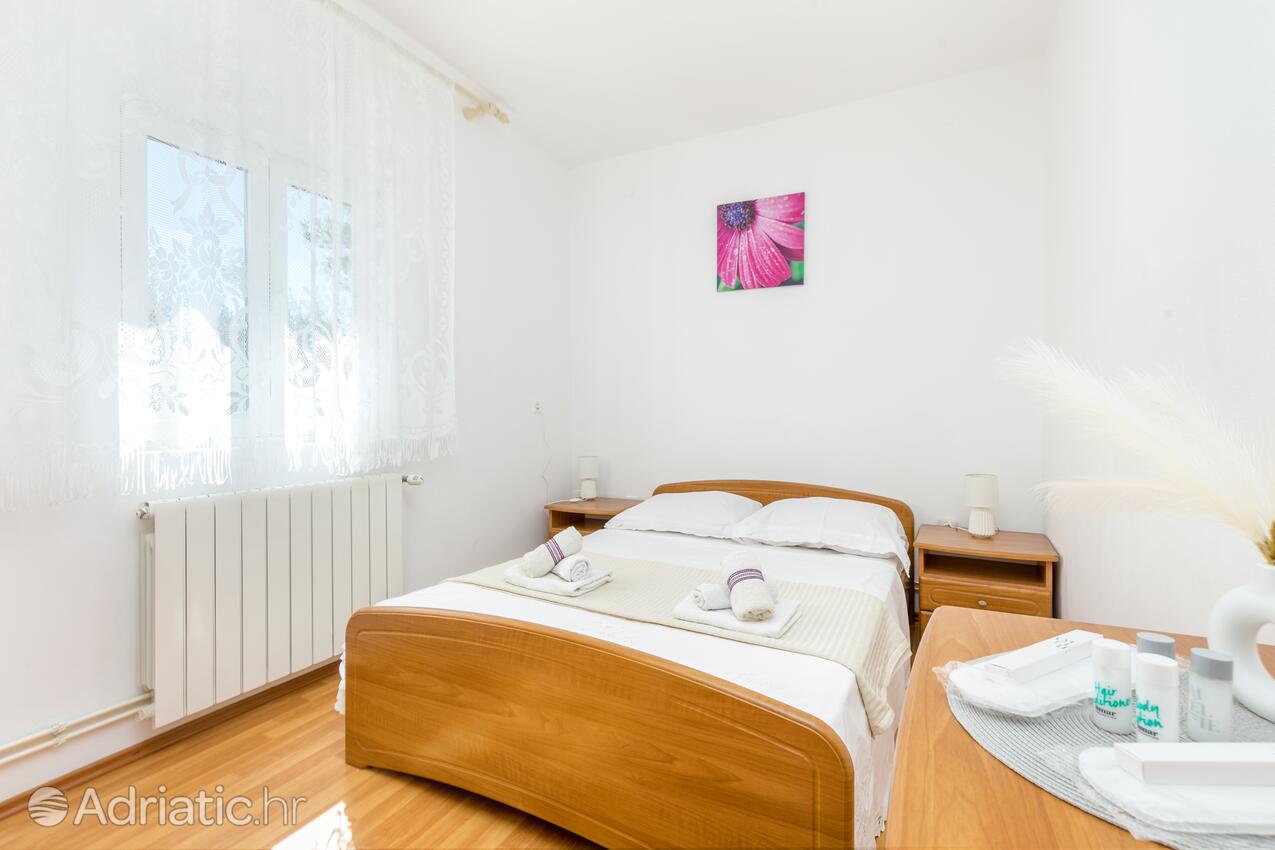 Haus mit Pool für Familien Pozorac, Trogir - 22648