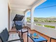 Pozorac, Terrasse in folgender Unterkunftsart house, Haustiere erlaubt und WiFi.