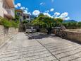 Tučepi, Makarska, Parkplatz 22656 - Ferienwohnungen nah am Meer am Kieselstränden.