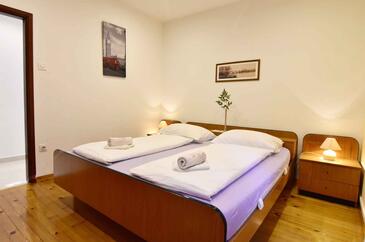 Apartmani s parkingom Zambratija, Umag - 22658