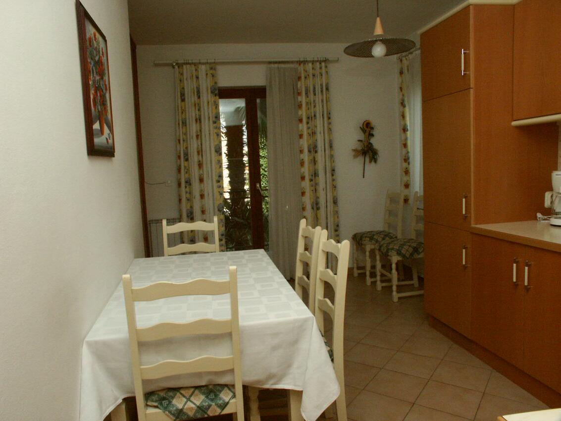 Apartment - A-2266-a