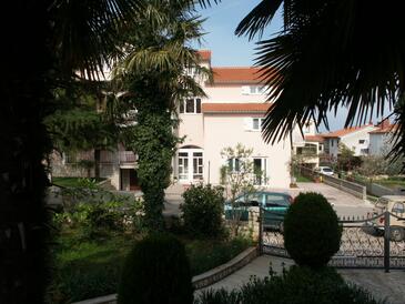 Apartments with terrace Poreč, Istria