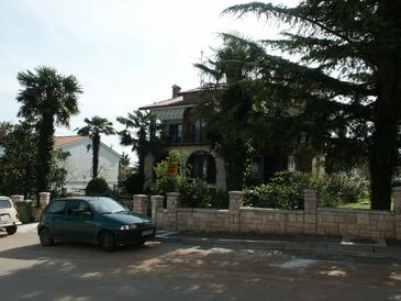 Apartments with terrace Poreč, Istria