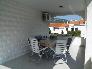 Apartamente cu parcare Baska, Krk - 22662