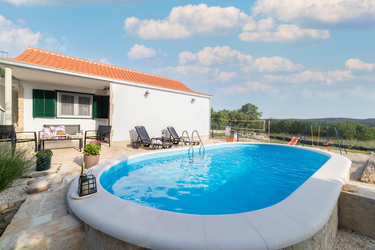 Haus mit Pool für Familien Veliki Bročanac, Zagora - 22666