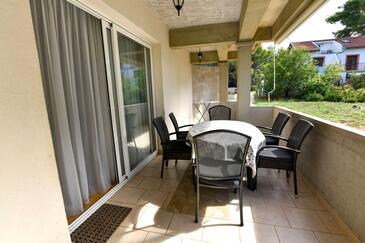 Apartmanok gyermekes családok részére Bibinje, Zadar - 22677