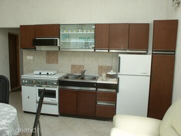 Apartmani s parkingom Rovinj - 2268