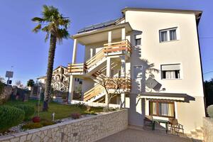 Leiligheter med parkering Umag - 22680