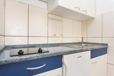 Apartmanok parkolóhellyel Baska, Krk - 22681