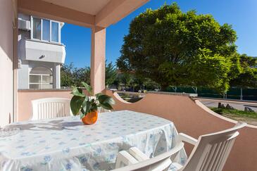 Apartmaji s parkingom Baška, Krk - 22681