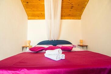 Ferienwohnungen am Meer Splitska, Brac - 22683