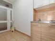 Igrane, Flur in folgender Unterkunftsart studio-apartment, Haustiere erlaubt und WiFi.