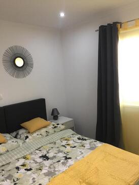 Lejlighedens parkeringsplads Kastel Gomilica, Kastela - 22714