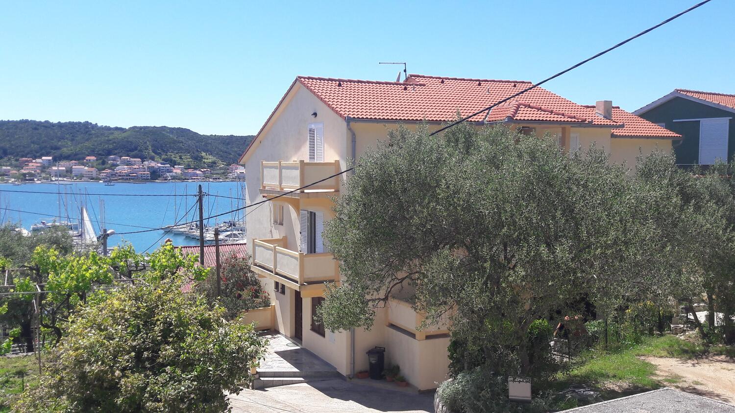 Appartamenti accanto al mare Valle San Pietro - Alta - Supetarska Draga - Gornja, Arbe - Rab - 22719