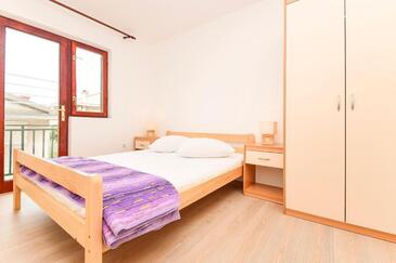 Ferienwohnungen am Meer Zaboric, Sibenik - 22720