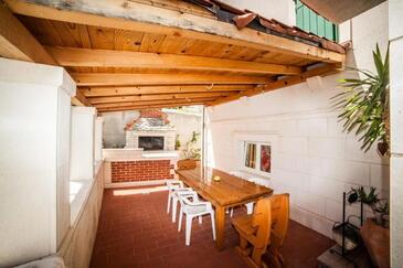 Třípokojový apartmán Sutivan, Brač (A-22721-a(