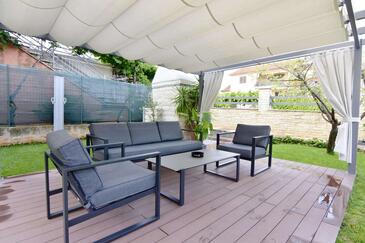 Apartments with parking space Umag - 22722