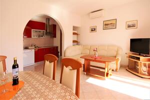 Háromszobás apartman Baska Háromszobás apartman Baska, Krk (A-22725-a)