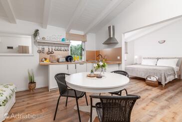 Apartmani s parkingom Rovinj - 22740 Adriatic.hr