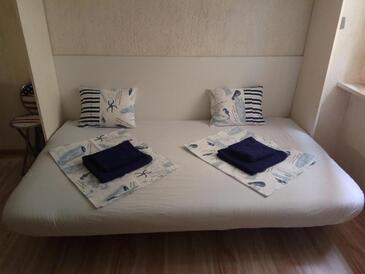 Apartamente cu internet Cres - 22751