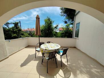 Ferienwohnungen mit Parkplatz Barbat (Rab) - 22752