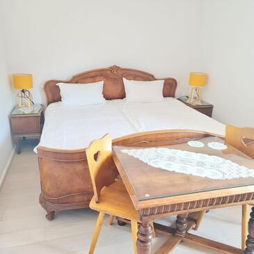 Apartments with terrace Pula, Istria