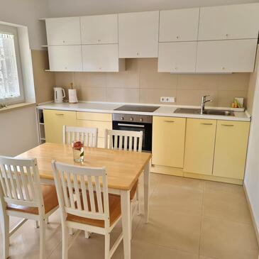 Apartments with terrace Pula, Istria