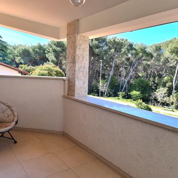 Apartments with terrace Pula, Istria