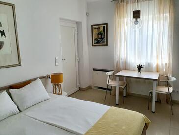 Apartments with terrace Pula, Istria