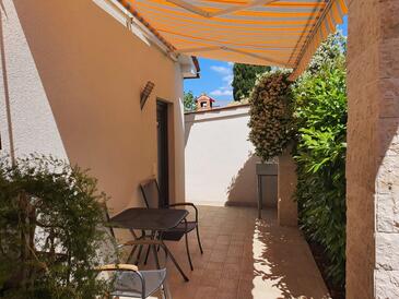 Apartments with terrace Pula, Istria