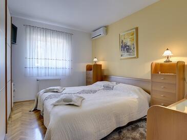 Kuća za odmor s parkingom Premantura, Medulin - 22760