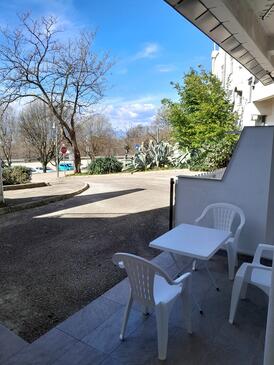 Appartamenti con parcheggio Gnivizze - Njivice, Veglia - Krk - 22769