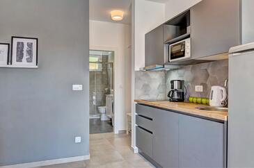 Apartmanok parkolóhellyel Pula - 22770