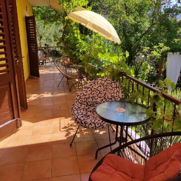 Dvosobni apartma Banjol, Rab (A-22777-a(