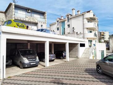 Apartmány s parkoviskom Split - 22796 Adriatic.hr