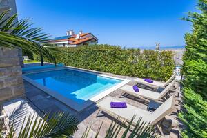 Family-friendly apartments with swimming pool Njivice, Krk - 22805