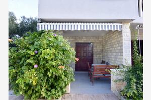 1-Zimmer-Ferienwohnung Biograd na Moru, Biograd (A-22807-b(