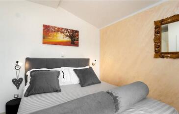 Family friendly house with a swimming pool Višnjan, Central Istria - Središnja Istra - 22837