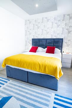 Ferienhaus mit Parkplatz Split - 22855