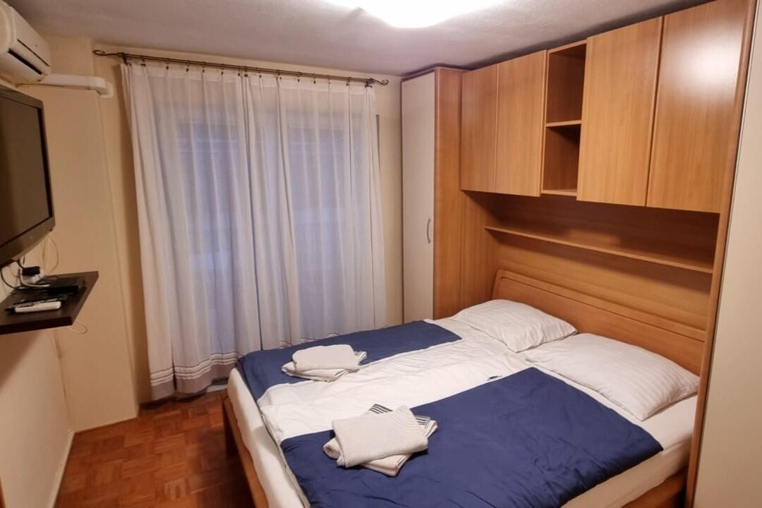 Appartamenti con parcheggio Novaglia - Novalja, Pago - Pag - 22860