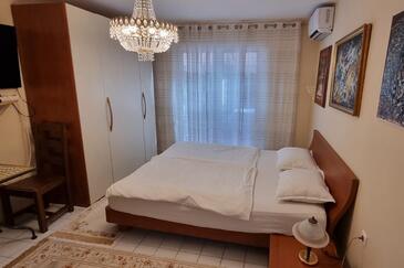 Apartmaji s parkingom Novalja, Pag - 22860