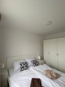 Appartamenti con parcheggio Barbat, Arbe - Rab - 22863