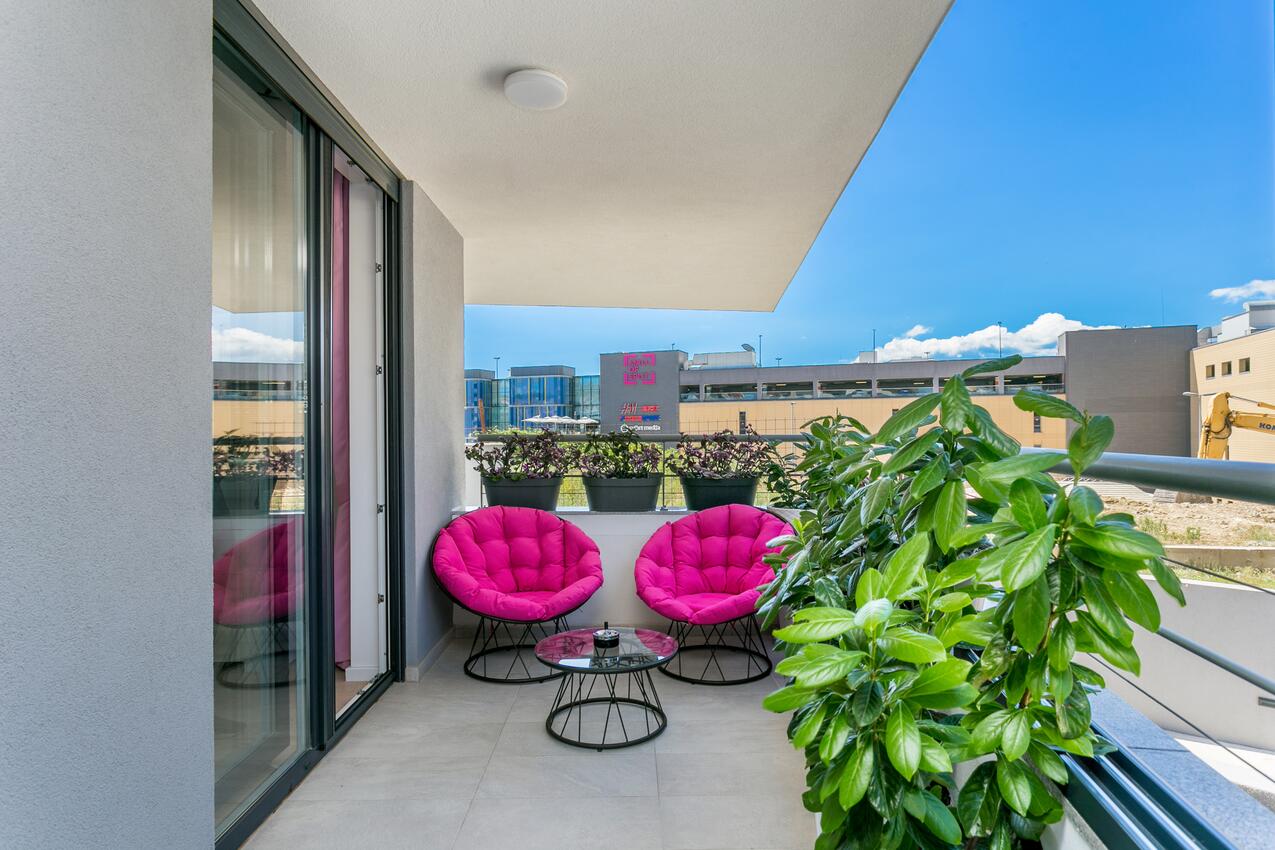 Egyszobás apartman Split (A-22872-a)