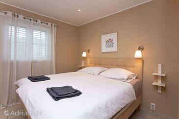 Apartmani s bazenom pogodni za obitelji s djecom Vinišće, Trogir - 22873