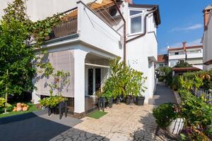 Appartamenti con parcheggio Rovigno - Rovinj - 2288