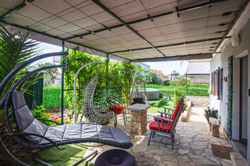 Three bedroom apartment Šibenik (A-22886-a(